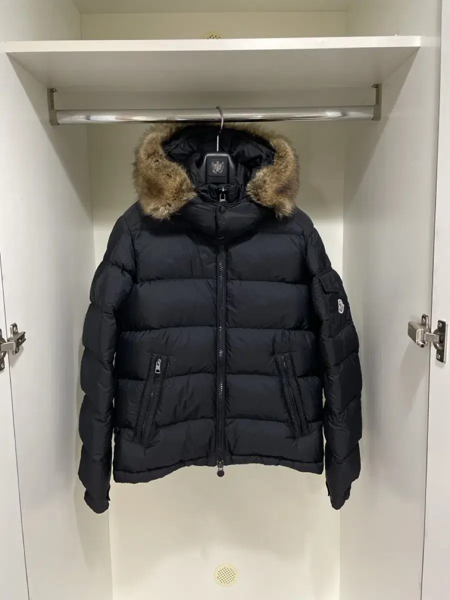 [2]Moncler Maya Mark