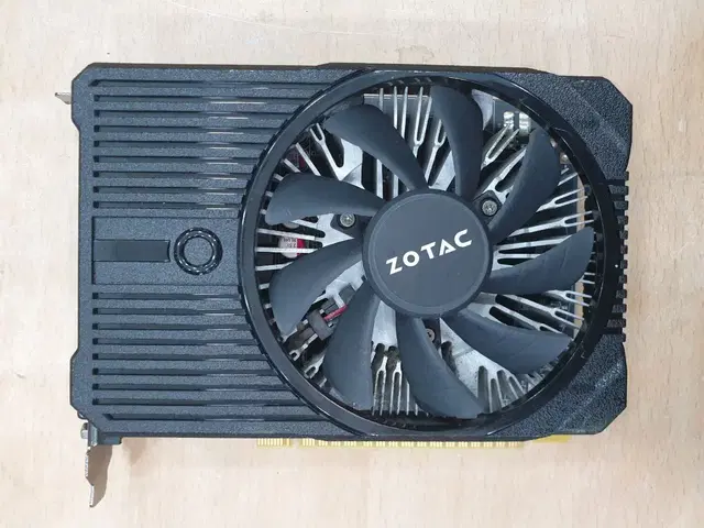 ZOTAC GTX 1050 2G 그래픽카드