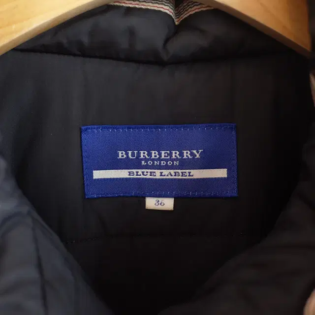 BURBERRY 버버리 블루라벨 패딩