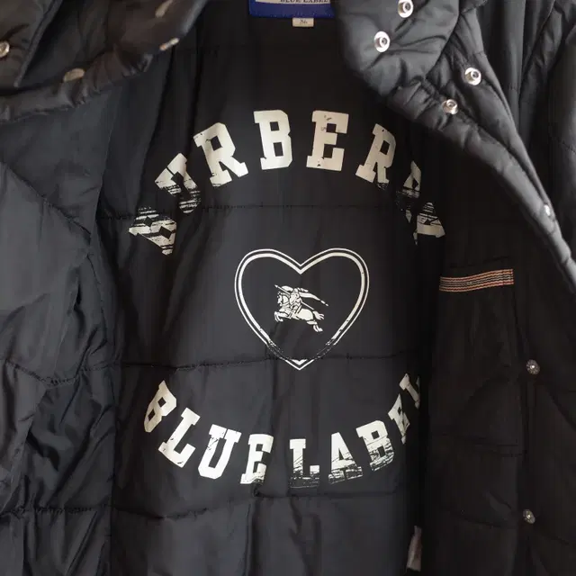 BURBERRY 버버리 블루라벨 패딩