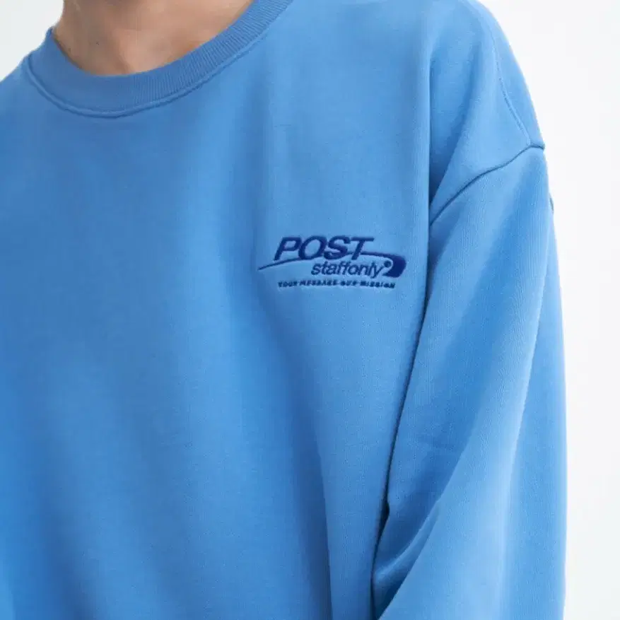 스텝온리 맨투맨 POST SWEATSHIRT (SKY BLUE)