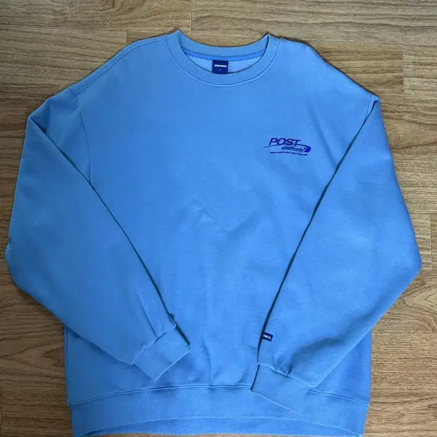 스텝온리 맨투맨 POST SWEATSHIRT (SKY BLUE)