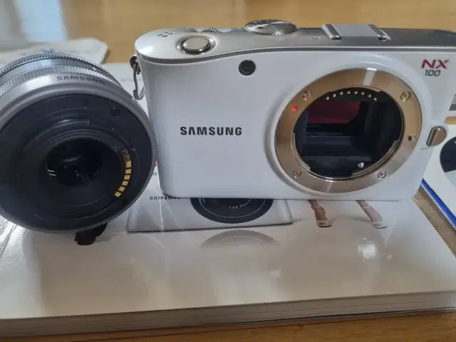 삼성 미러리스 카메라 nx100 팝니다