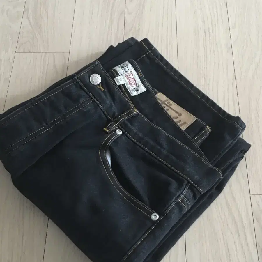 [34] stussy 스투시 classic jeans 팬츠