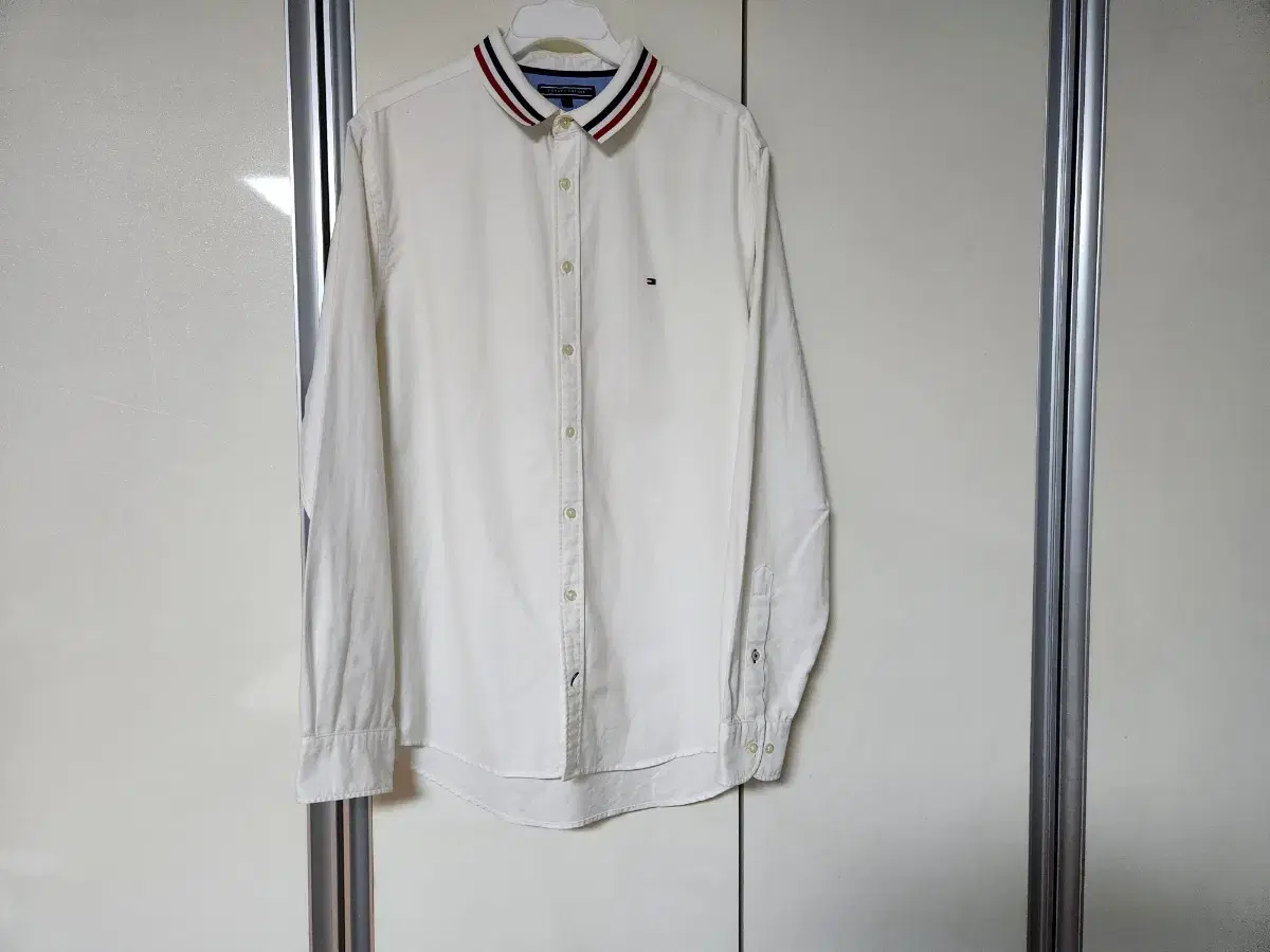 Tommy Hilfiger Men's Shirt/Size L