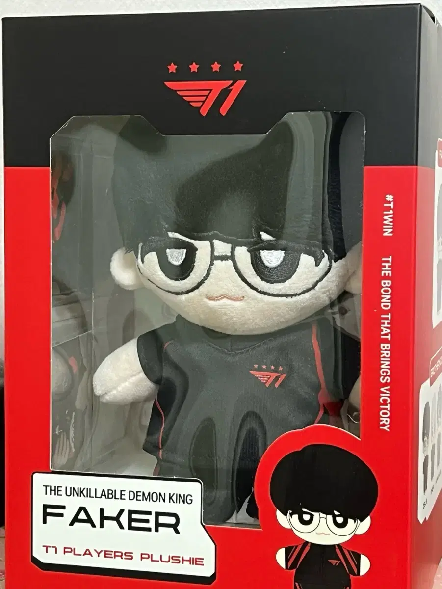 unsealed) T One Payer doll WTS