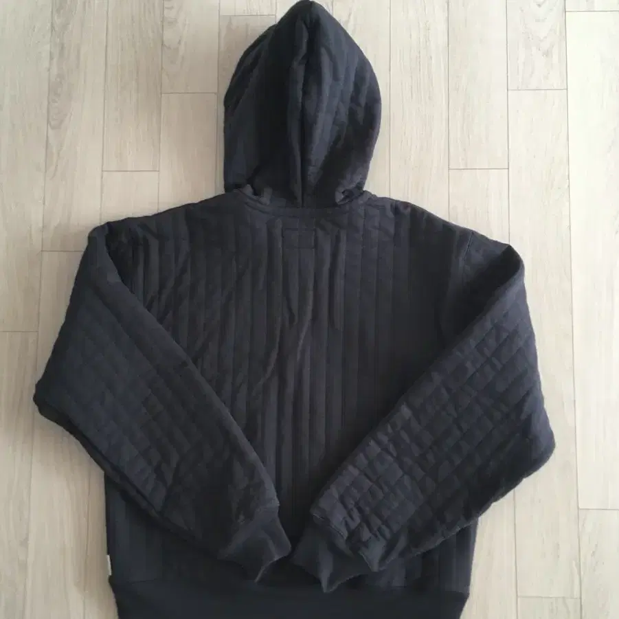 [L] stussy 스투시 vertical quilted zip hood