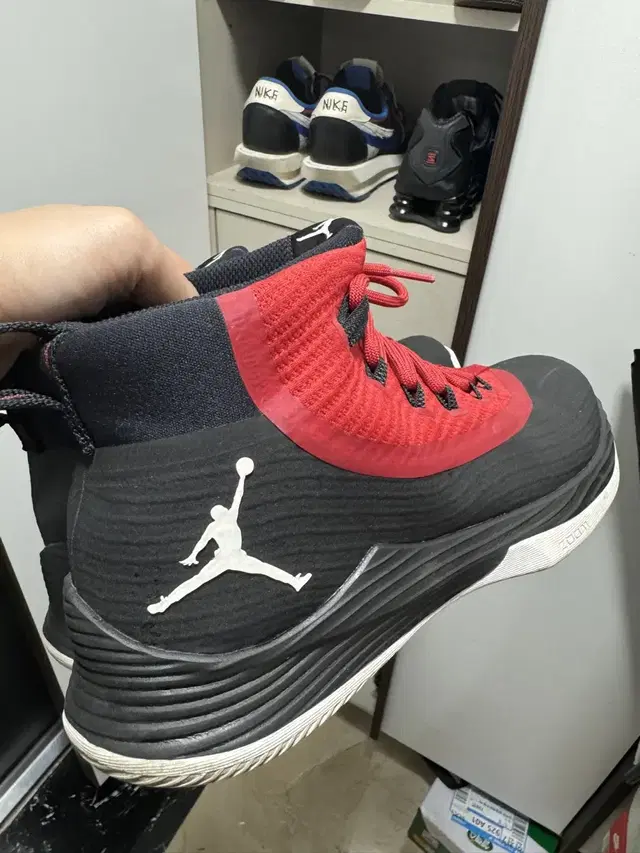 조던 Jordan Ultra Fly 2