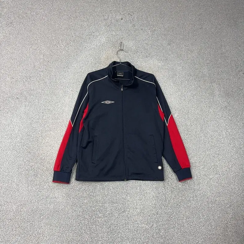 Umbro Logo Sideline Track Top Jersey 95