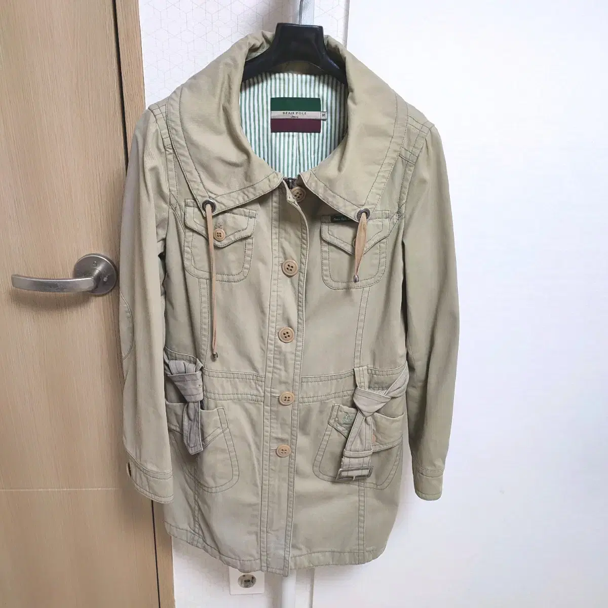 Spring Choo Beanpole Women's 90 S Zip-Up Khaki Jacket