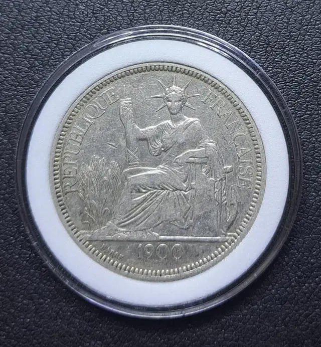 1900 Indo-China French  1 piastre silver