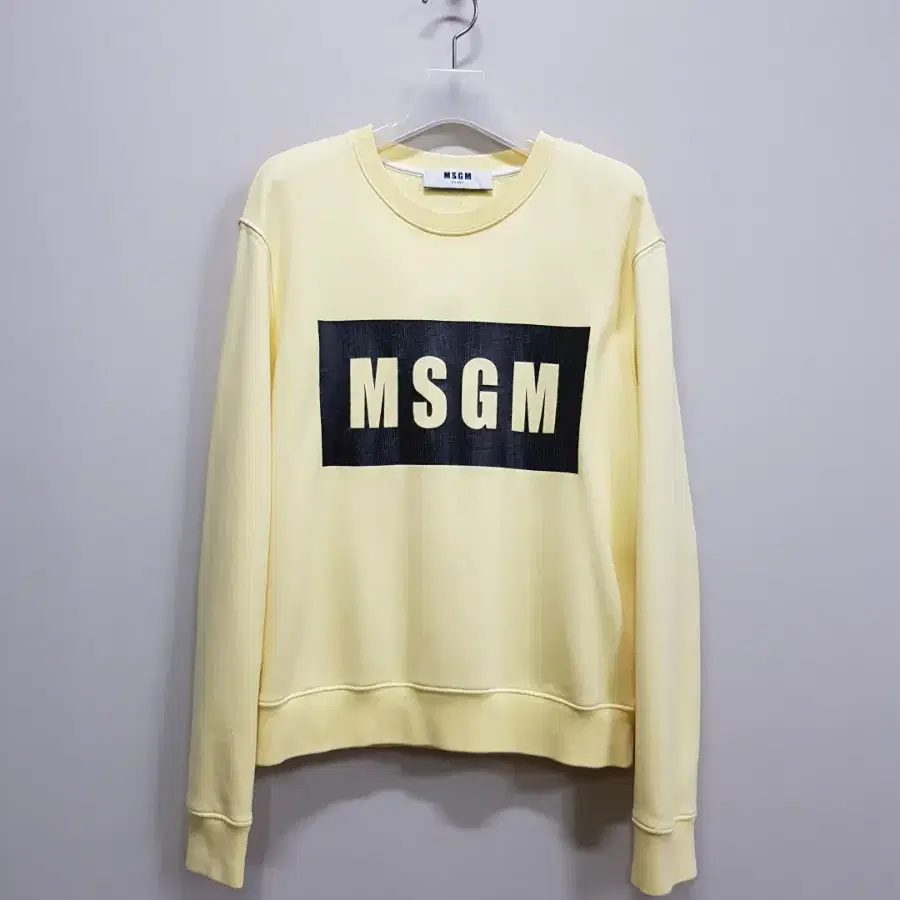 엠에스지엠 MSGM 스퀘어로고 맨투맨 S사이즈