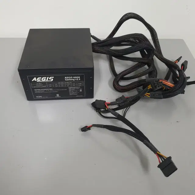 [무료배송] 중고 AEGIS 600A 게이밍 정격 파워서플라이