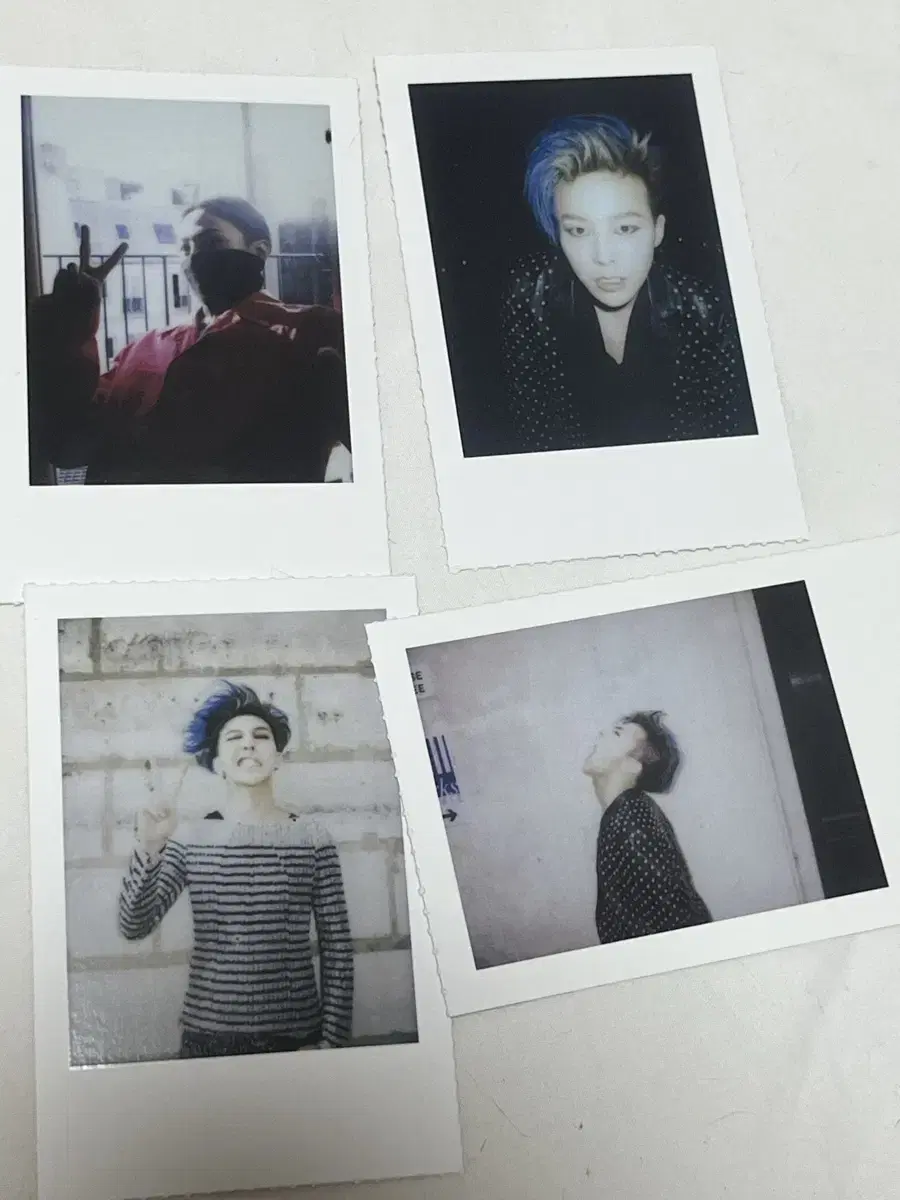 G-Dragon Giddy polaroid Photo Card