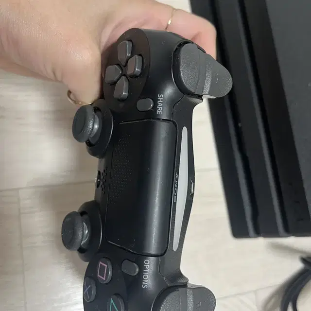 ps4 pro 플스4 프로 1TB CUH-7218 급처