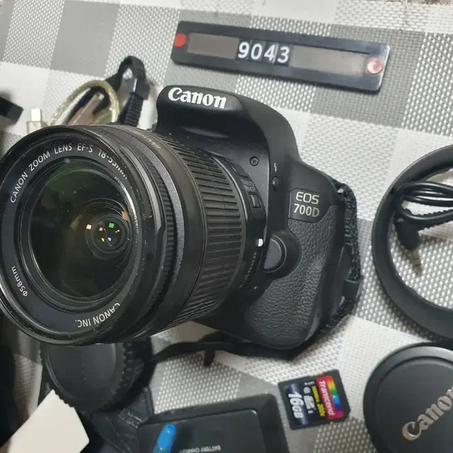 캐논 EOS 700D 디지털카메라 가방 세트