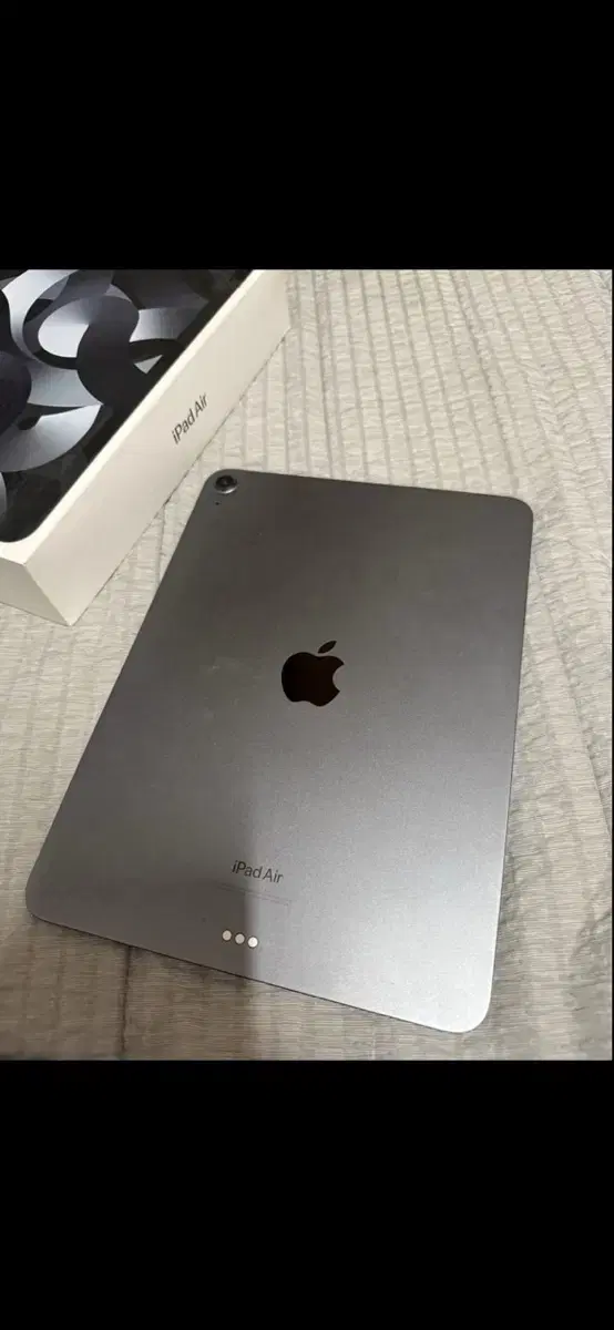 iPad Air 5 64GB Silver Sold