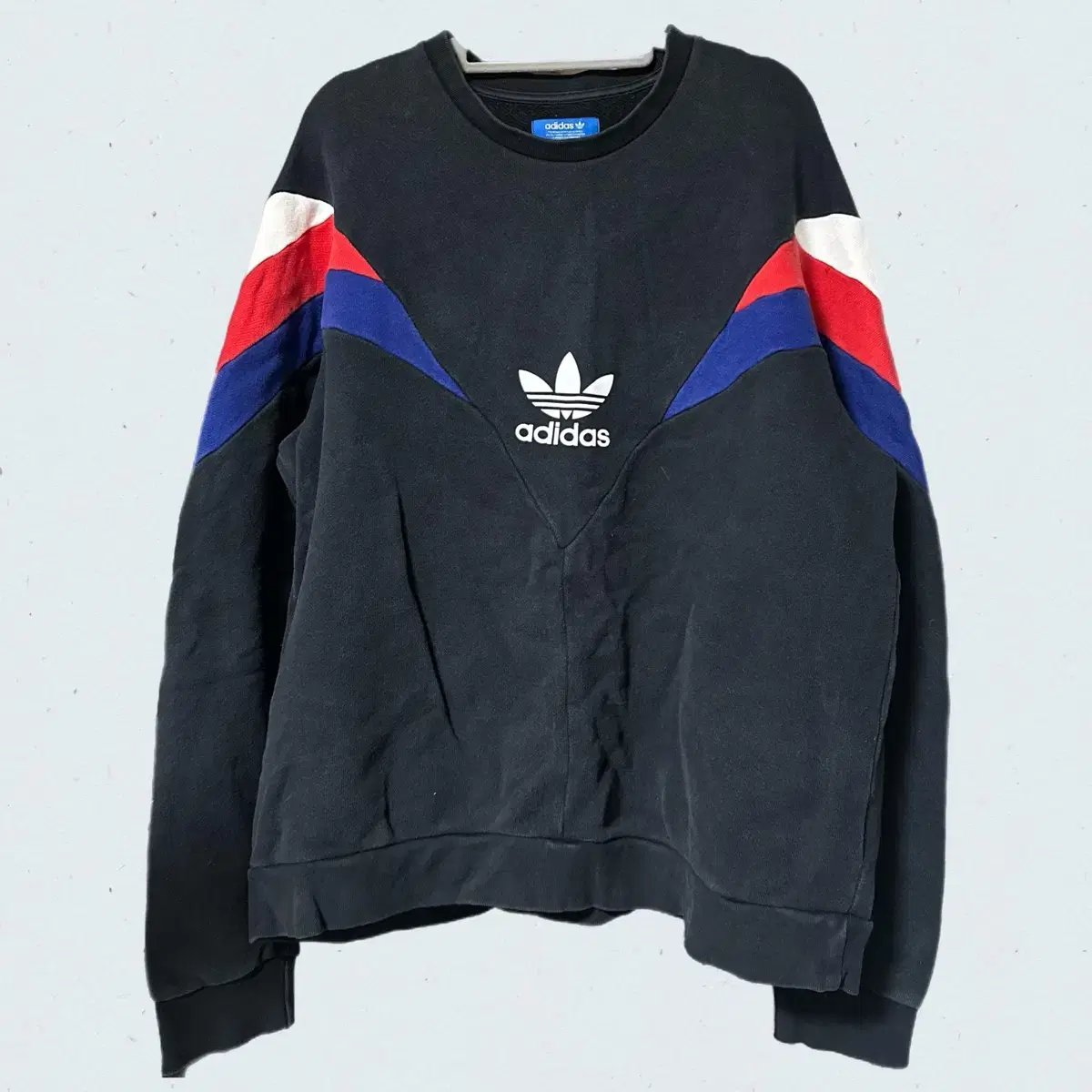 Adidas neva crew neck sweatshirt 115