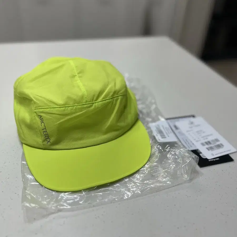 arcteryx norvan hat