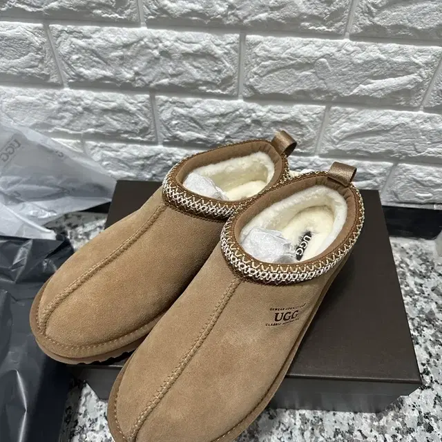 UGG 어그 시드니슬리퍼