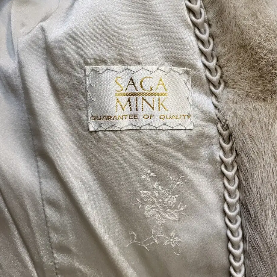 SAGA MINK 사가로열 밍크코트