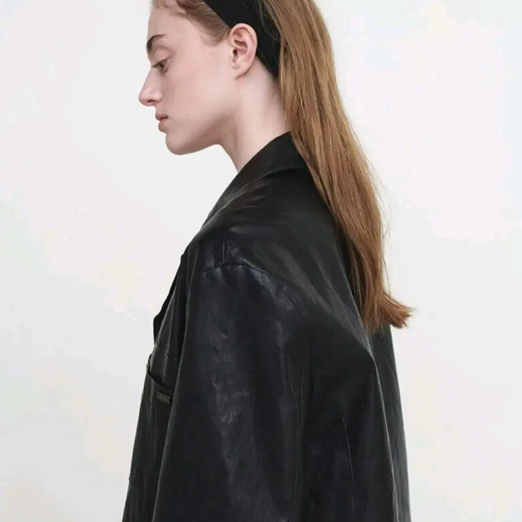 루에브르 Classic Faux Leather Jacket 새상품