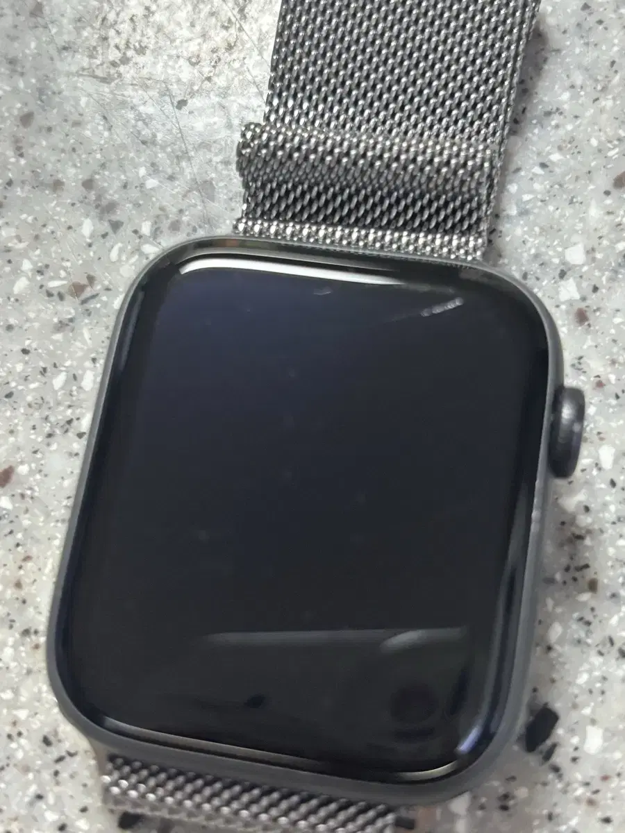 Apple Watch SE 44ml for sale (Quick sale)