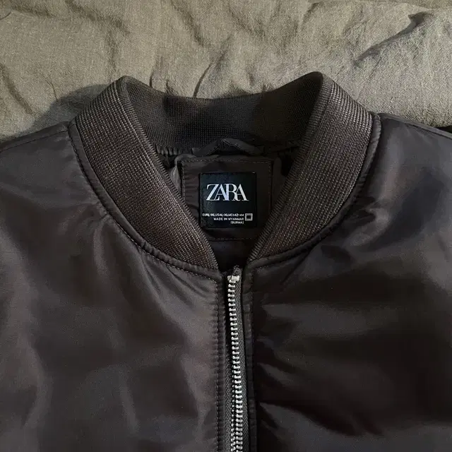 자라 zara 오버사이즈 ma1 봄버자켓 다크브라운 XL