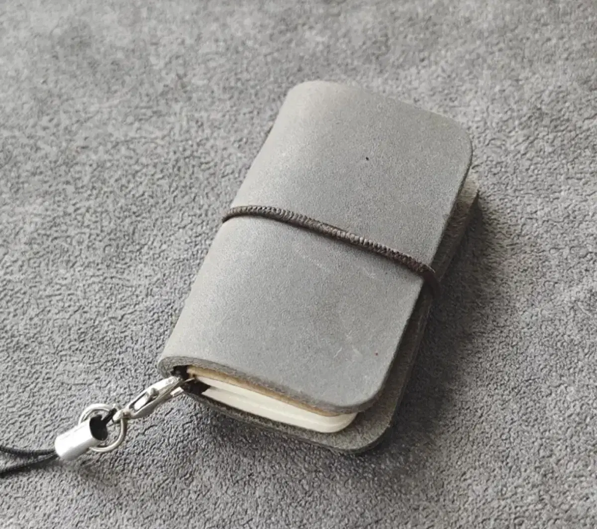 Mini Leather Diary / Mini Dacquo / Vintage Dacquo