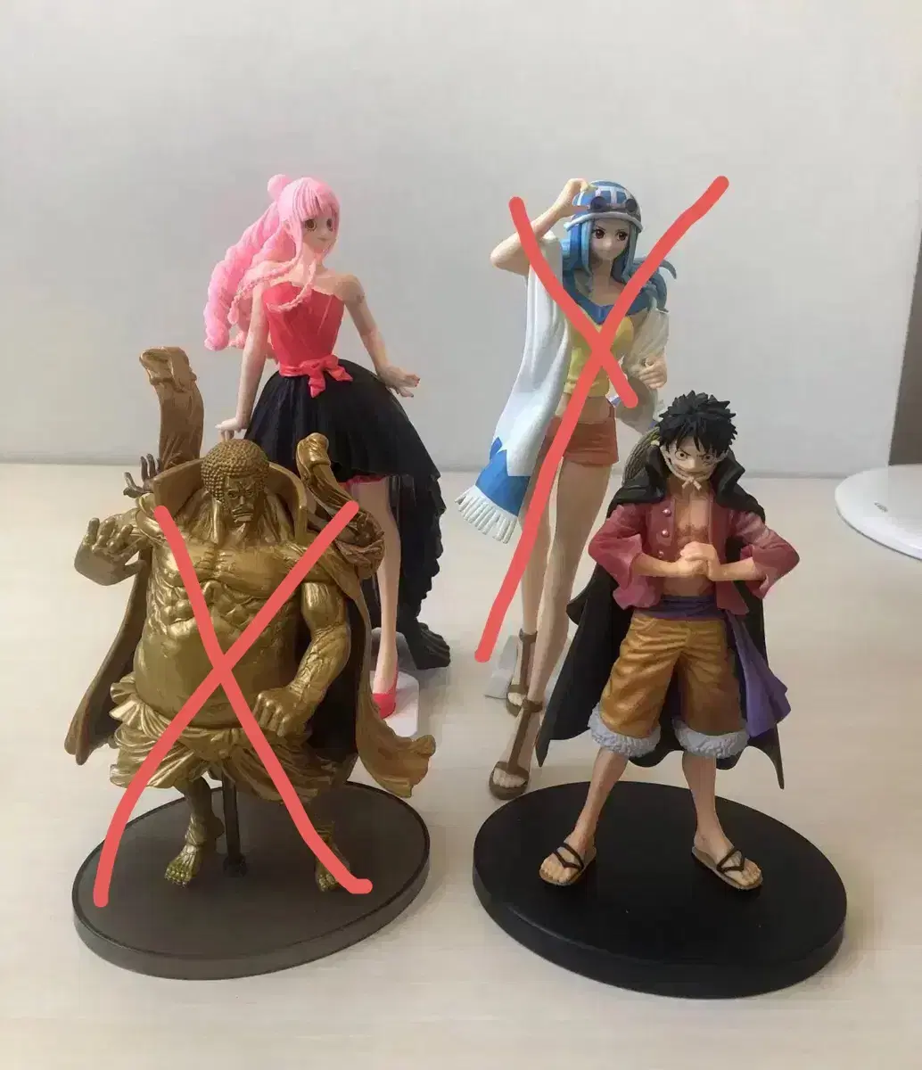 ONEPIECE Figures for sale (Sengoku,Luffy,Perona,Bibi)