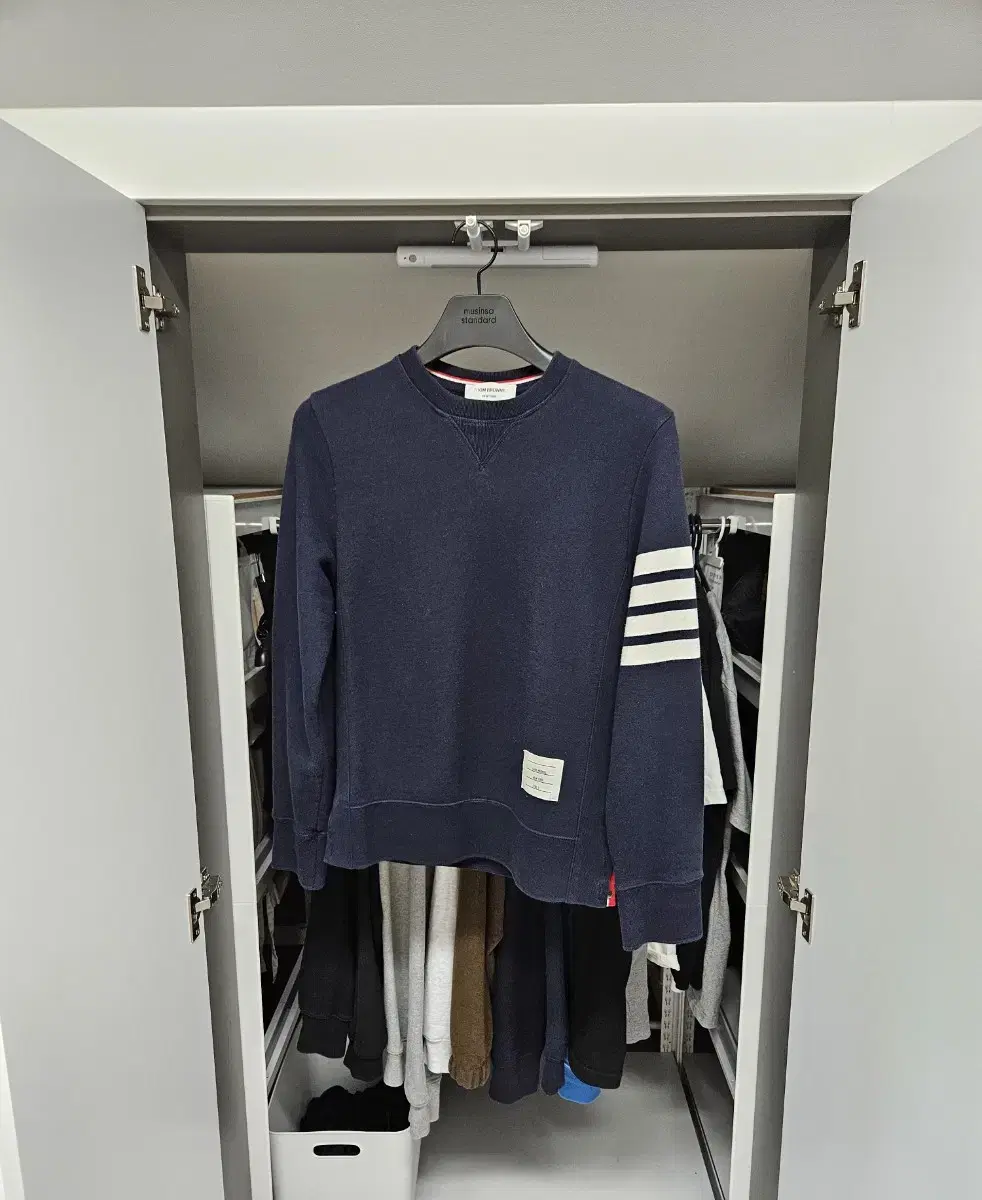 [SIZE.2] Thom Browne Engineered Diagonal Sweatshirt Navy