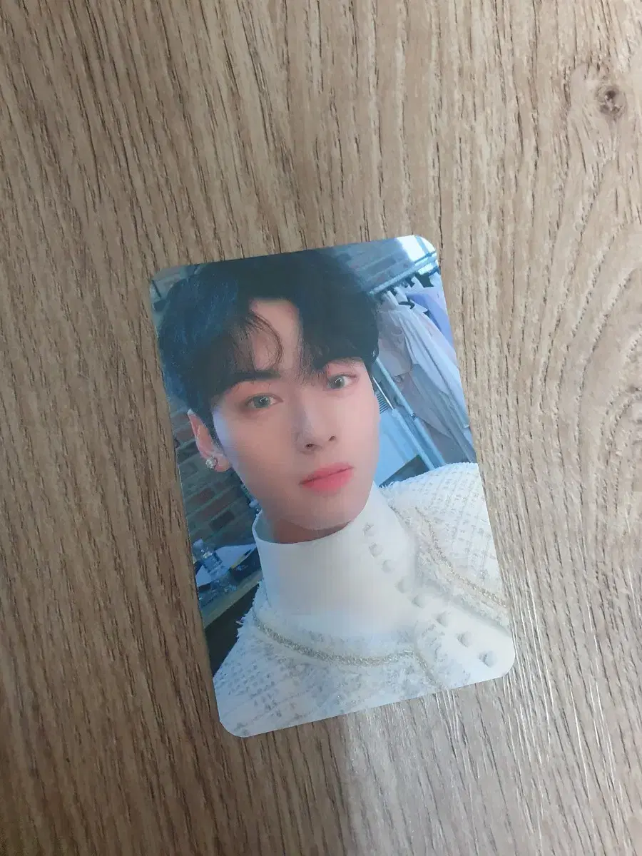 Call Cha Eunwoo, photocard.