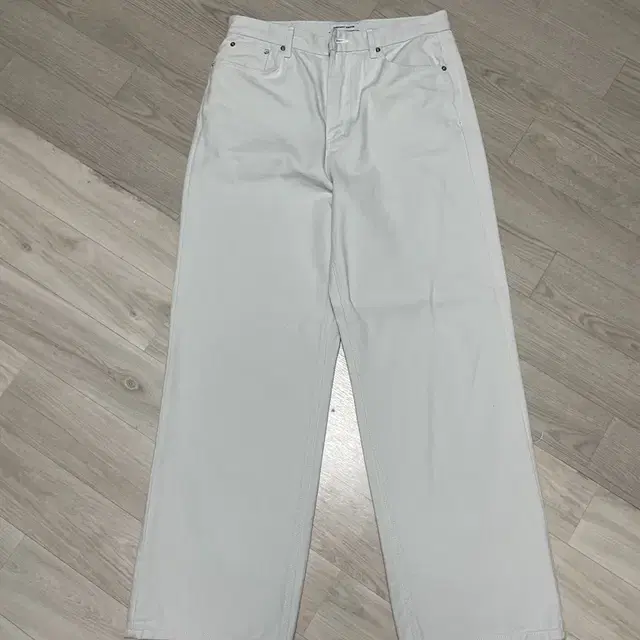 브랜디드 청바지 1855 LIGHT GREY JEANS 팝니다