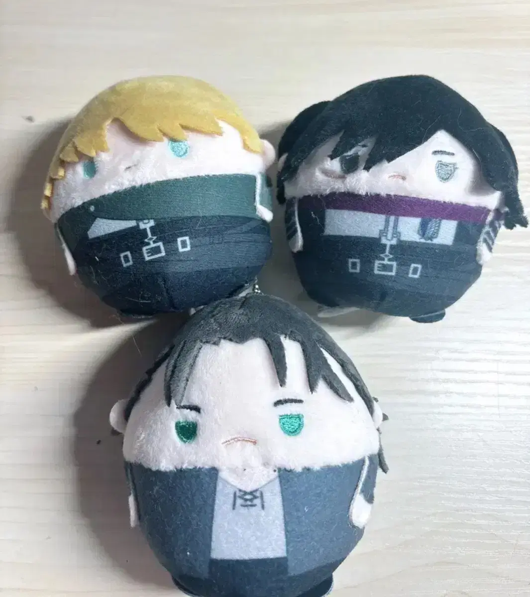 Sell Attack on Titan merchandise in bulk