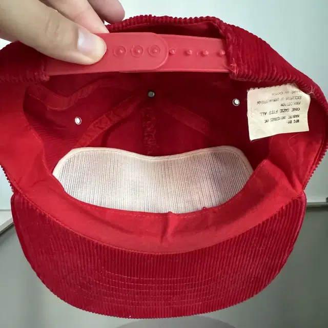 marlboro corduroy cap red