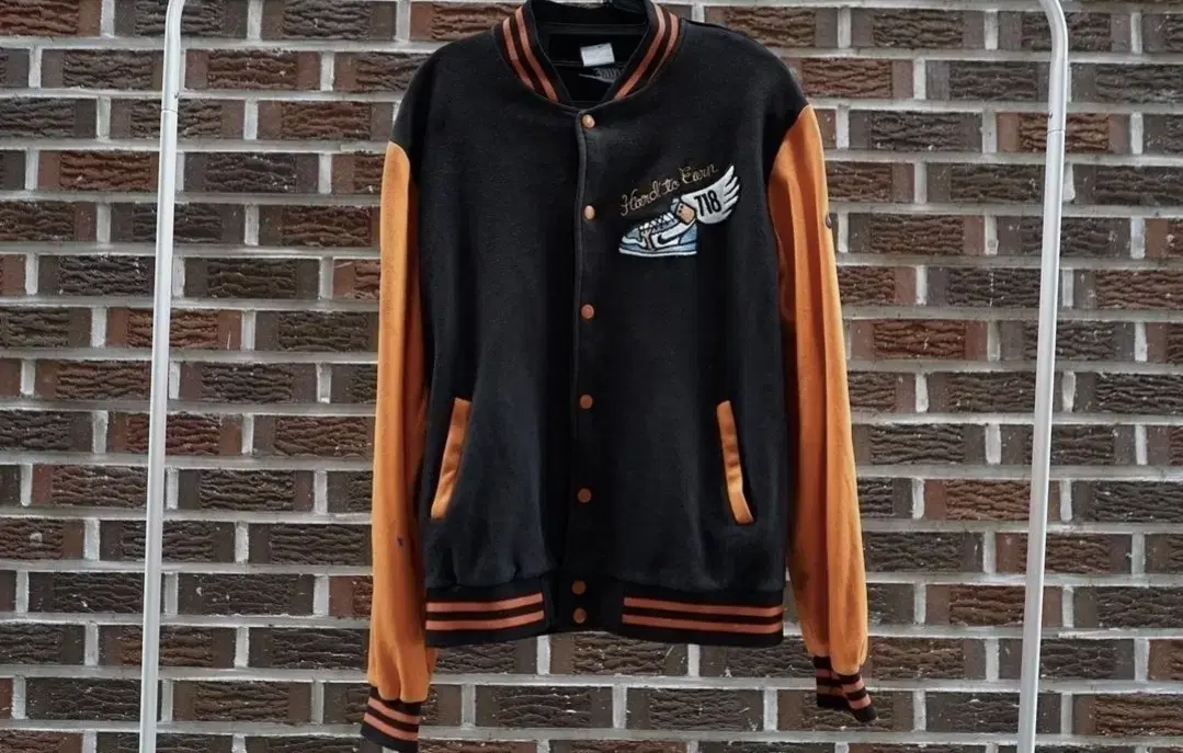 Cool! Nike Varsity Jacket