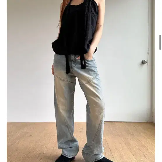 이너뮤트 twist brushed jean