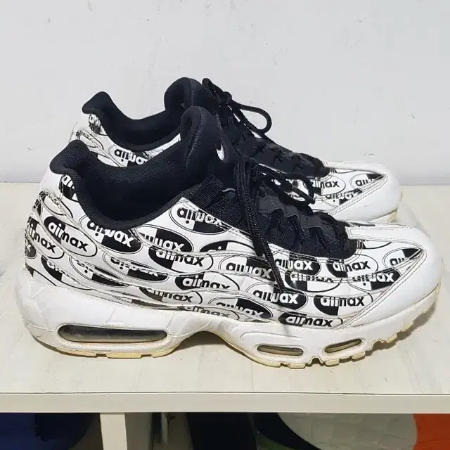 (택포)260~265 NIKE AIR-MAX 95 프리미엄 정품 쿠션화!