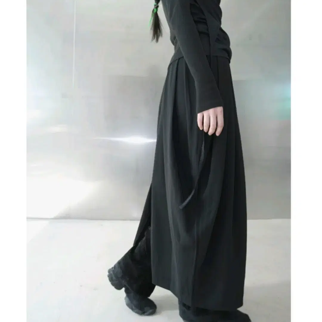 애프터먼데이 스커트 maxi pintuck drape skirt