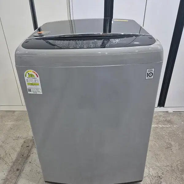 LG 블랙라벨 통돌이 세탁기 17kg 통분해세척