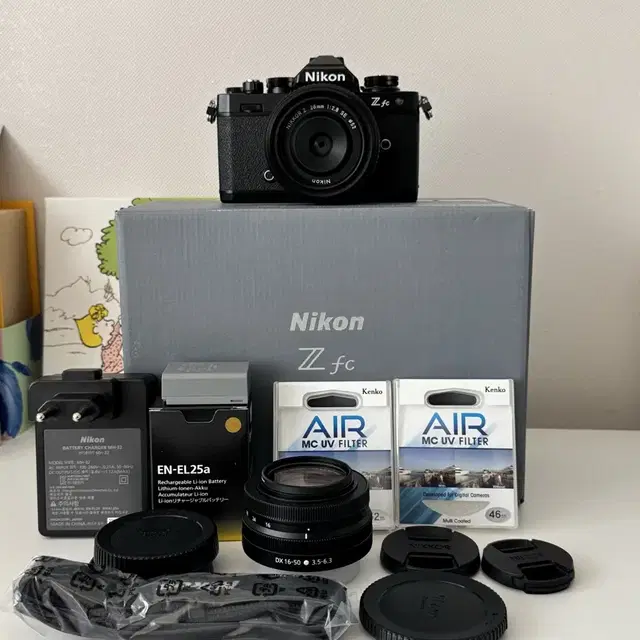 니콘 zfc 28mm kit 블랙 + 1650렌즈 + 추가배터리 1개