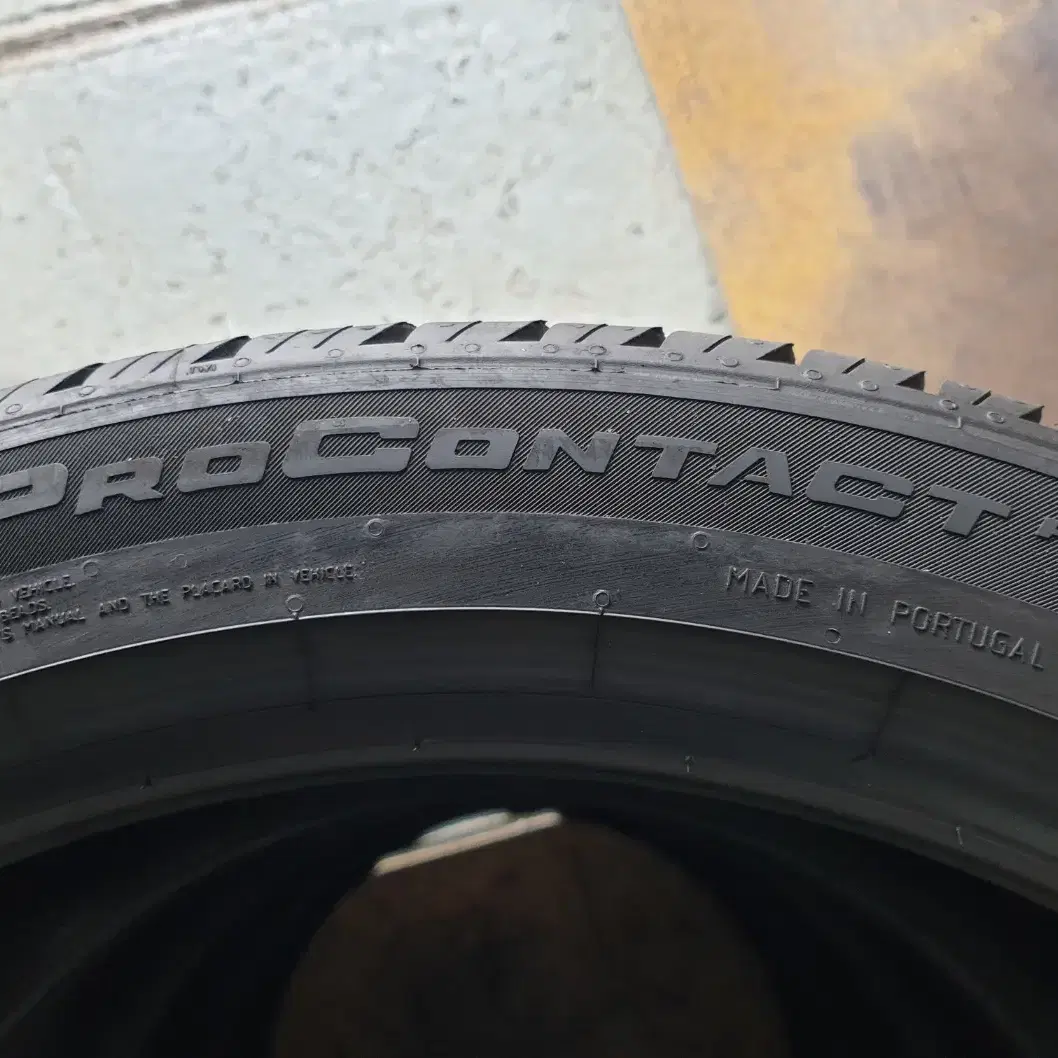 중고타이어 콘티넨탈 프로콘택트RX 245/40R19 94W 한대분 세트