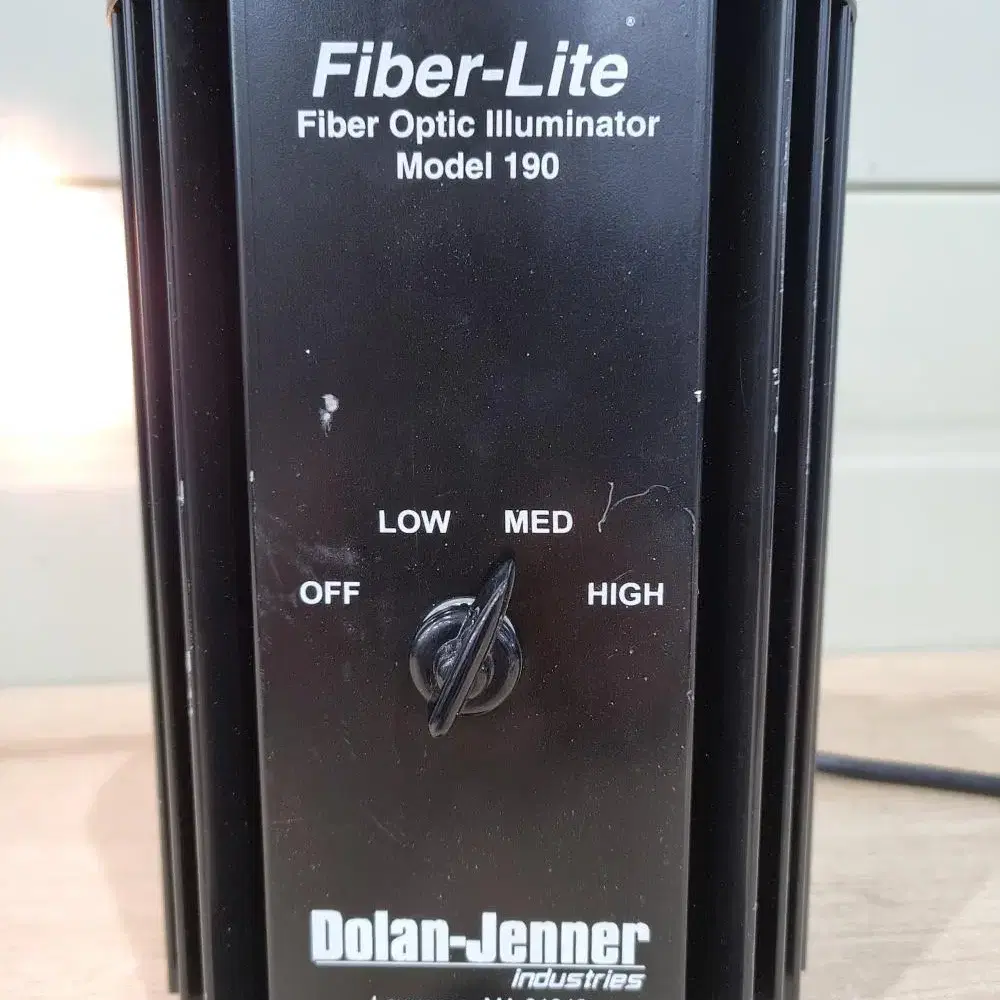 Dolan-Jenner Fiber-Lite 190 광섬유조명기