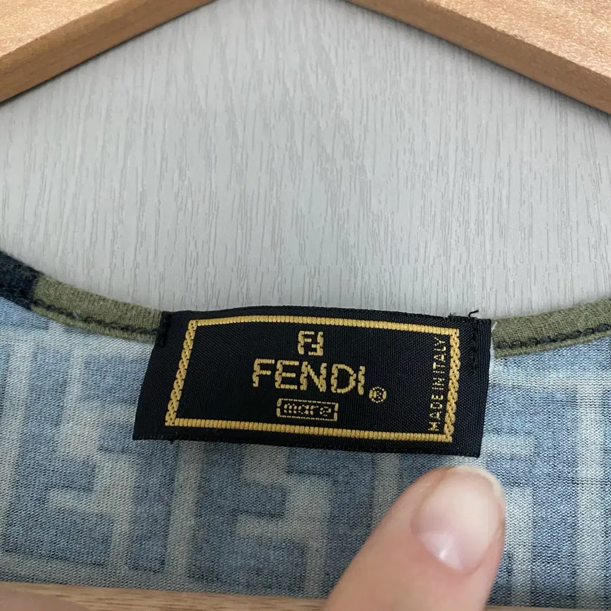 (무료배송 & 정품) FENDI 펜디 주카 반팔 티셔츠 반소매 빈티지