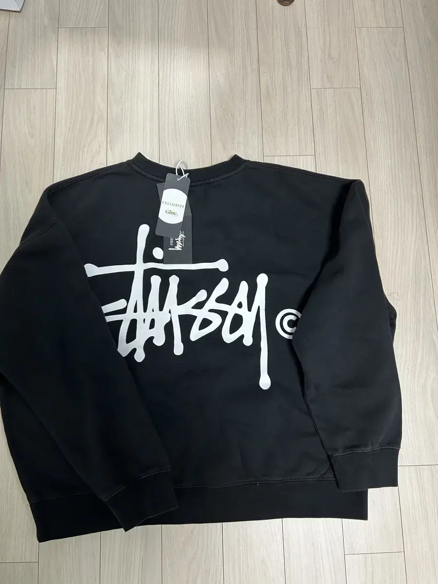 Stussy Man to Man M (Australian fastball) sells