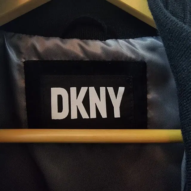 DKNY 스웨이드 자켓 110