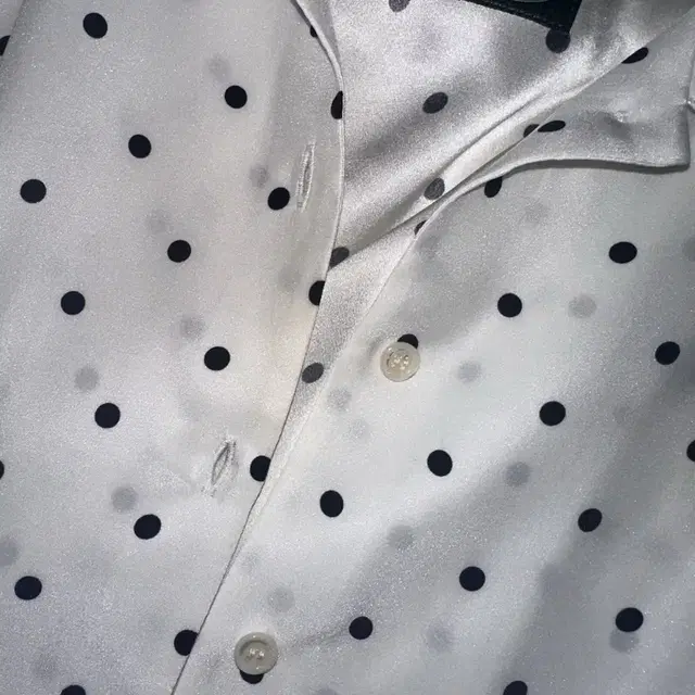 더바넷 vivian polka dot blouse 도트 블라우스