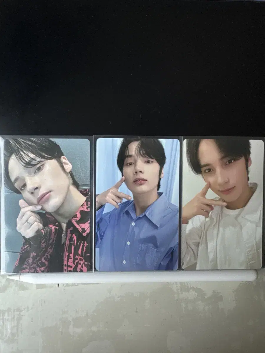 2023 season's greetings hueningkai photocard wts photocardTubatuYeonjun SoobinBeomgyu Taehyun