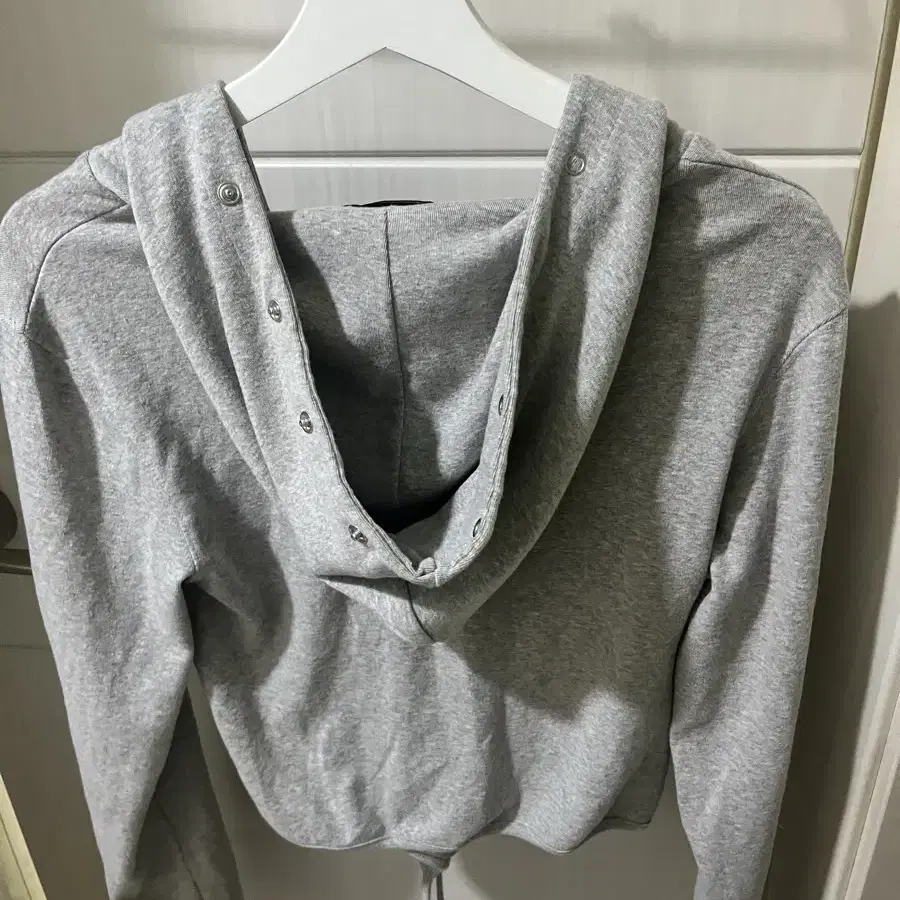 Cerric 세릭 wrap hood cardigan 가디건