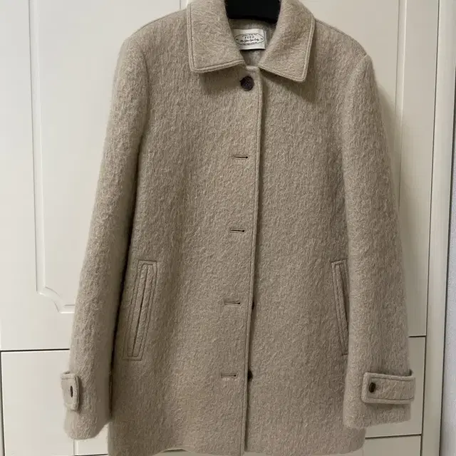 포유온 발렌타인 코트 Valentin Wool Half Coat